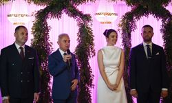 Vali Turan, Ayşenur ve Ahmetcan’ın Nişanına Katıldı