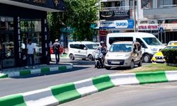 Sıcakta Gerilen Trafikte Tartışma: Karagöz Heykeli Yakınında Gergin Anlar