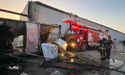 İşçilerin kaldığı konteynerde yangın çıktı