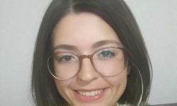 Genç kız 5. kattan düşerek hayatını kaybetti