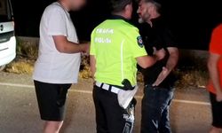 Alkollü sürücü ile vatandaşın "Sen neden çekiyorsun?" polemiği kamerada