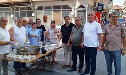 İYİ Parti’den Aşure İkramı