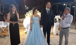 Başkan Saltık, Genç Çifti Nişan Töreninde Yalnız Bırakmadı