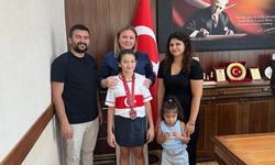 Kırklarelili Öğrenci Halterde Türkiye Üçüncüsü Oldu