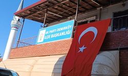 “Ay Yıldızlı Bayraklarımızı Astık”