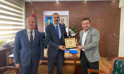 Müftü Eviş’ten Kaymakam Özderin’e Ziyaret