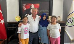 Başkan Özbay, Hatim Eden Öğrencileri Ödüllendirdi