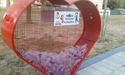 Millet Bahçesi’nde Plastik Şişe Kumbaraları İlgi Görüyor