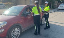 Çivril’in trafik güvenliği kadın trafikçilere emanet