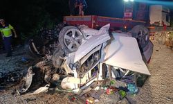 Çanakkale'de feci trafik kazası: 6 kişi hayatını kaybetti