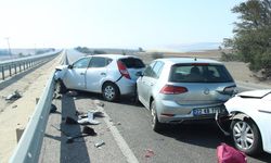 Kırklareli'nde çıkan yangında yoğun duman kazaya sebep oldu: 6 yaralı