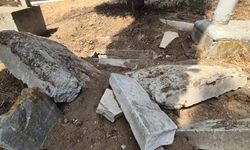 Ecdada saygısızlık: Kırımizade Şeyhinin mezarı talan edildi