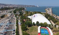 600 çocuk aynı anda oynayabiliyor: Türkiye'nin en büyük kapalı şişme oyun parkı Samsun'da açıldı