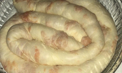Ev Yapımı Kol Böreği Sofraları Süslüyor