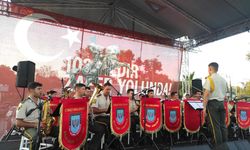 5. Kolordu Kara Kuvvetleri Komutanlığı Bandosu Tekirdağ'da Zafer Bayramı coşkusu yaşattı