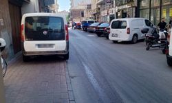 Kırklareli’nde Kaldırıma Park Eden Araçlar Yayalara Zor Anlar Yaşattı