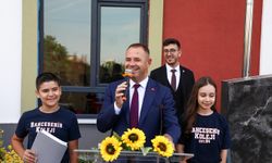 Başkan Bulut, Yeni Eğitim Yılı Açılışında Öğrencilerle Buluştu