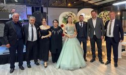 Başkan Talay, Genç Çiftin Nişan Merasimine Katıldı