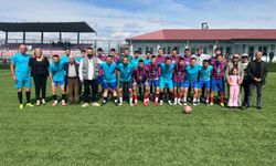 Başkan Çevikbaş, Kaynarcaspor Hazırlık Maçını İzledi