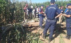 İzmir'de eğitim uçağı düştü: 1 pilot hayatını kaybetti