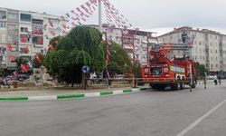 Özgürlük ve Demokrasi Meydanı Yeniden Türk Bayraklarıyla Donatıldı