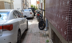 Kırklareli’nde Kaldırımlar Yaya Geçişine Kapandı