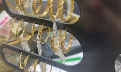 Kırklareli Kuyumcularında Altın Küpe İlgi Görüyor
