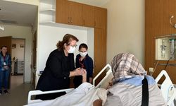 Müdür Çiğdem Cerit’ten Palyatif Servisine Ziyaret