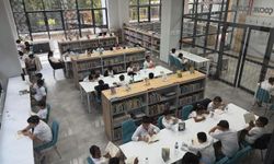 Lüleburgaz’da Minik Öğrencilerden Kütüphane Ziyareti