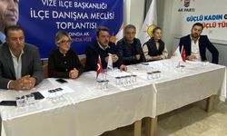 AK Parti Vize İlçe Teşkilatı Yol Haritasını Belirledi