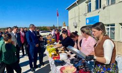 Kaymakam Özderin, Cevizköy Ortaokulu Kermesine Katıldı