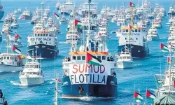 İsrail’in gözaltında tuttuğu Küresel Sumud Filosu’ndaki 42 aktivist açlık grevi başlattı