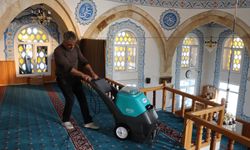 Belediyeden camilere örnek hizmet