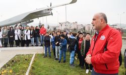 Canik'te Özdemir Bayraktar'a duygu dolu anma