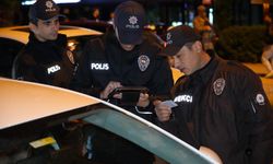 Edirne'de "Huzurlu Sokaklar" uygulaması: Ruhsatsız tabanca ele geçirildi, 15 sürücüye 178 bin TL ceza