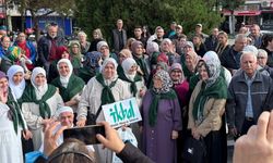Umre Yolculuğuna Uğurlandılar