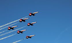 Türk Yıldızları Kırklareli Semalarında Nefesleri Kesti