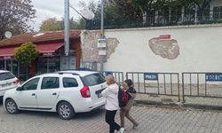 Kırklareli Huzurevi Duvarında Yıkılma Riski Sürüyor: Yayalar ve Öğrenciler Tehlike Altında