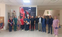 “El Ele Gönül Gönüle”