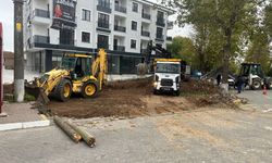 Büyükkarıştıran’da Kavşak Düzenlemesi Çalışmaları Başladı