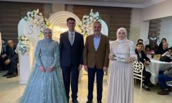 Milletvekili Sarıçam Genç Çiftin Nişan Yüzüklerini Taktı