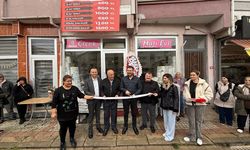 Babaeski’de Çiçek Halı Evi Mağazası Açıldı