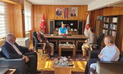 80 yaşındaki emekli imam ve öğretmen oğlundan Gazze'ye anlamlı destek