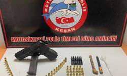 Polisin durdurduğu araçta uyuşturucu, tabanca ve mermi ele geçirildi