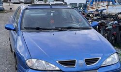 Plakasız ve çekme belgeli araçla kaçmaya çalışan sürücüye 71 bin TL ceza