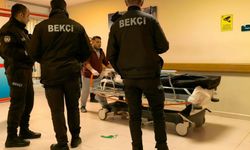 Kaldırımda durup tartıştığı kişiye ateş açtı