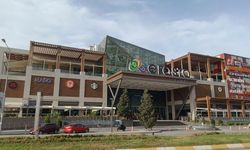 AVM'nin bayan tuvaletinde cep telefonuyla görüntü alma olayı