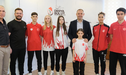 Başarılı Sporcular Başkan Bulut’la Bir Araya Geldi