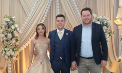 Başkan Talay Genç Çiftin Nişan Yüzüklerini Taktı