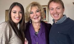 AŞKLA  AKM’NİN YOLUNU TUTTULAR